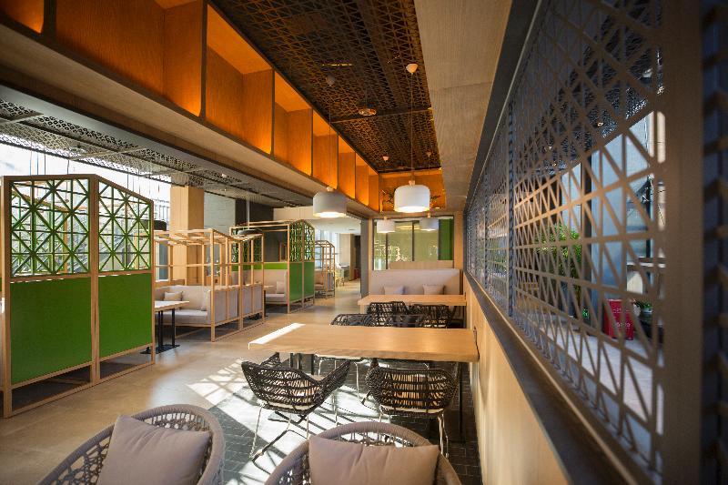 Qiu Guo Hotel Hua Mao Chaoyang  Dış mekan fotoğraf