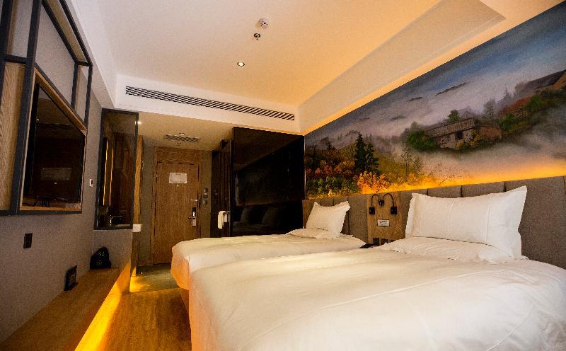 Qiu Guo Hotel Hua Mao Chaoyang  Dış mekan fotoğraf