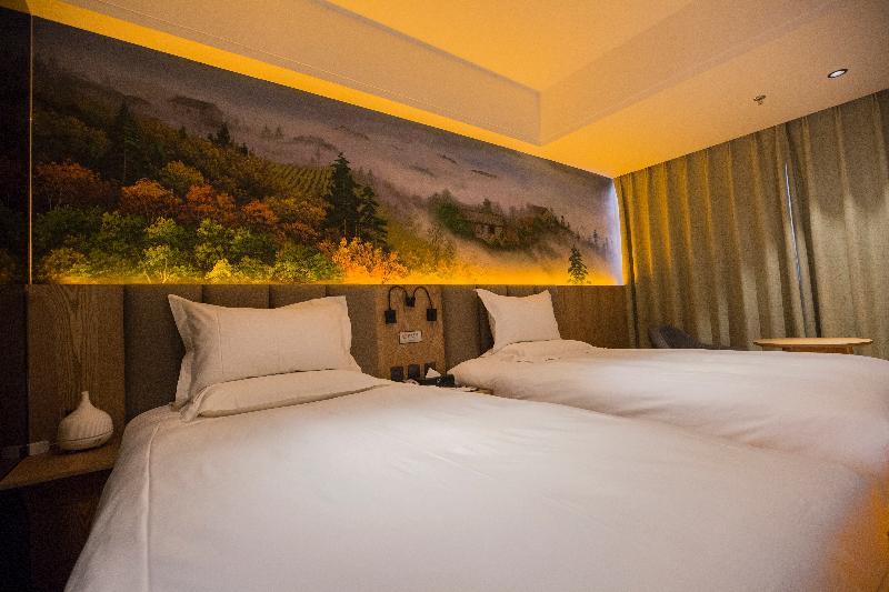 Qiu Guo Hotel Hua Mao Chaoyang  Dış mekan fotoğraf